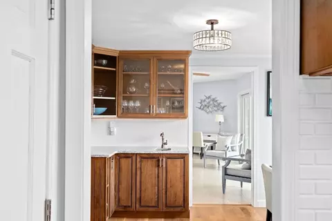71 Summer St, Hingham, MA 02043 photo 11