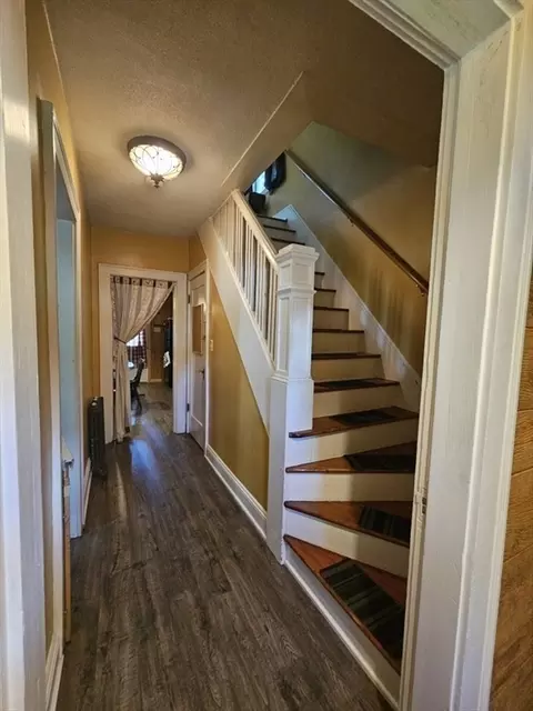 779 Dickinson, Springfield, MA 01108 photo 17