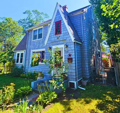 779 Dickinson, Springfield, MA 01108