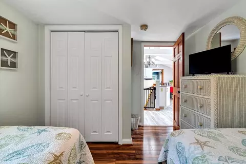 27 Wareham Lake Shore Dr, Wareham, MA 02538 photo 17