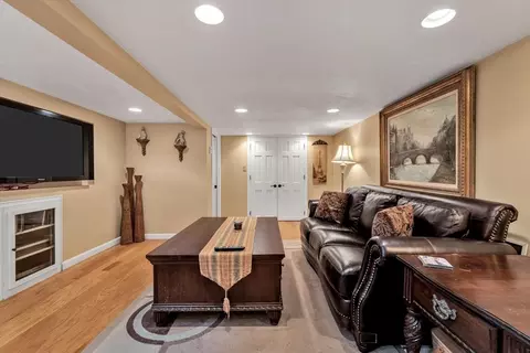 27 Wareham Lake Shore Dr, Wareham, MA 02538 photo 19