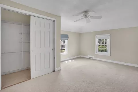 27 Oregon St, Springfield, MA 01118 photo 21