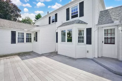 27 Oregon St, Springfield, MA 01118 photo 32