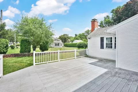 27 Oregon St, Springfield, MA 01118 photo 35