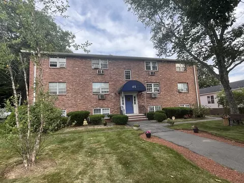 61 Storey Ave #19, Newburyport, MA 01950