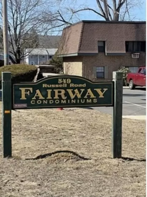 549 Russell Rd #14D, Westfield, MA 01085