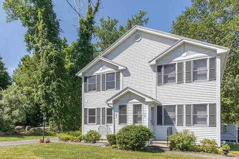 55 N Main St #20, Belchertown, MA 01007