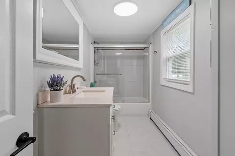 Bath - 96 Willard Rd, Ashburnham, MA 01430 photo 2 of 2