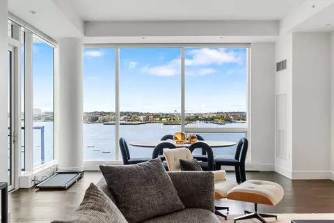 22 Liberty Dr #10D, Boston, MA 02210