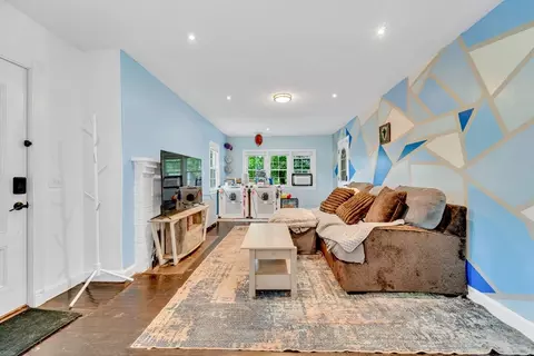 295 Harkness Ave, Springfield, MA 01118 photo 17