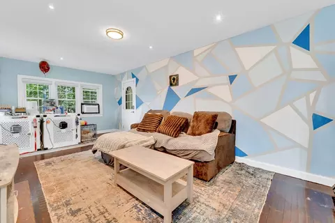 295 Harkness Ave, Springfield, MA 01118 photo 4