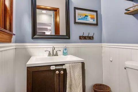 Bath - 50 Pitman Ave, Wakefield, MA 01880 photo 1 of 3