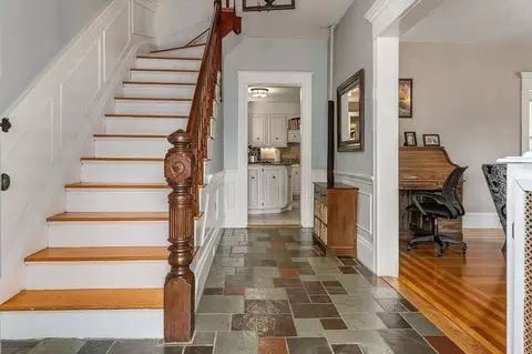 Entry Way - 50 Pitman Ave, Wakefield, MA 01880 photo 1 of 6