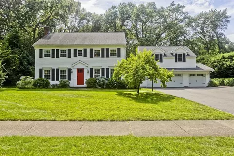 60 Cheshire Dr, Longmeadow, MA 01106