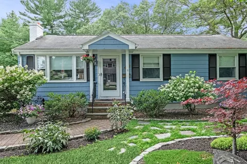452 Lowell, Reading, MA 01867 photo 40