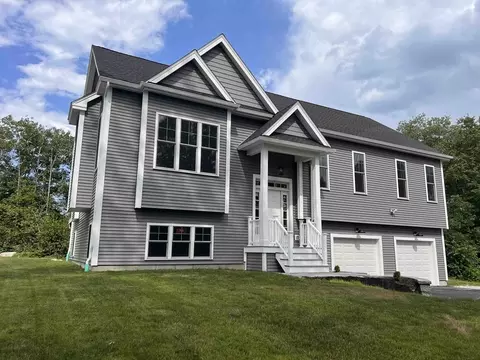 43 Brookside Ave, Webster, MA 01570