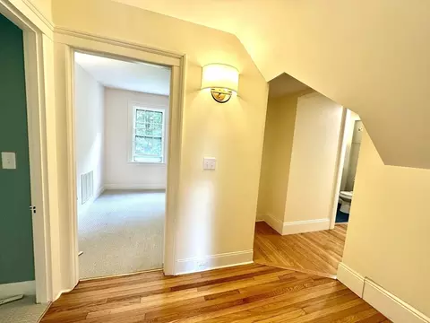 Entry Way - 103 High St, Northampton, MA 01062 photo 4 of 9