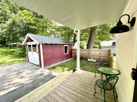 Exterior - 103 High St, Northampton, MA 01062 photo 4 of 8