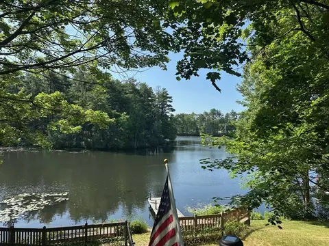 43 Hale Rd, Stow, MA 01775