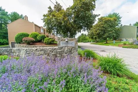 7 Tamarac #F, Greenville, RI 02828