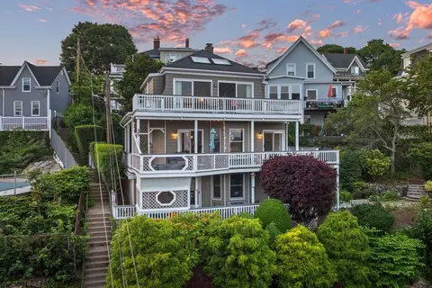 25 Ingalls Ter, Swampscott, MA 01907