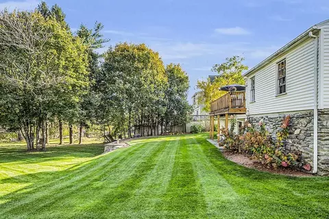 427 Massasoit Rd, Worcester, MA 01604 photo 4