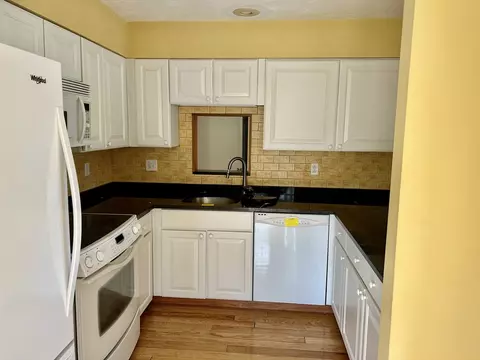 32 Bay Pointe Dr #32, Wareham, MA 02571 photo 18