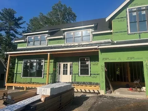 10 Colantoni Dr, Danvers, MA 01923 photo 2