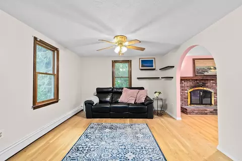 58 Barbara Rd, Hanson, MA 02341 photo 2