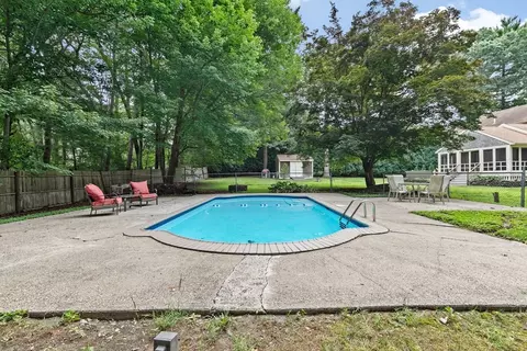 58 Barbara Rd, Hanson, MA 02341 photo 32