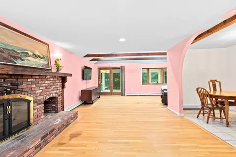 58 Barbara Rd, Hanson, MA 02341 photo 4