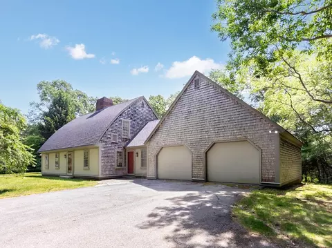 66 Clifford Rd, Plymouth, MA 02360