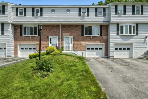 30 Plantation Rd #30, Oxford, MA 01540