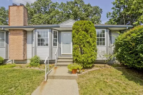104 Johnson Rd #905, Chicopee, MA 01022