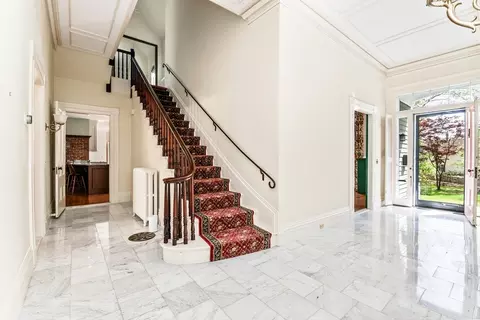 62 Old River Pl, Dedham, MA 02026 photo 2
