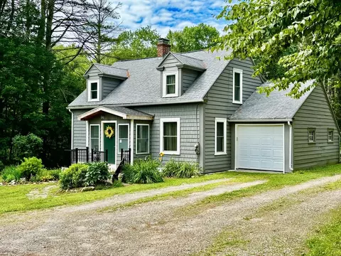 561 Belchertown Rd, Ware, MA 01082