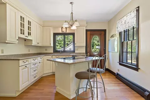 Kitchen - 68 Squaws Path, Wareham, MA 02538 photo 2 of 3