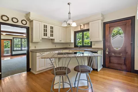 Kitchen - 68 Squaws Path, Wareham, MA 02538 photo 1 of 3