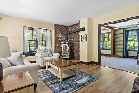 Living - 68 Squaws Path, Wareham, MA 02538 photo 1 of 5