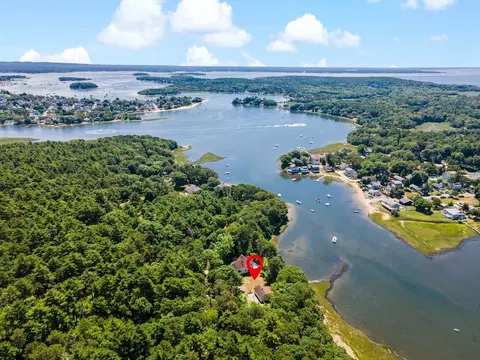 View/Area - 68 Squaws Path, Wareham, MA 02538 photo 4 of 7