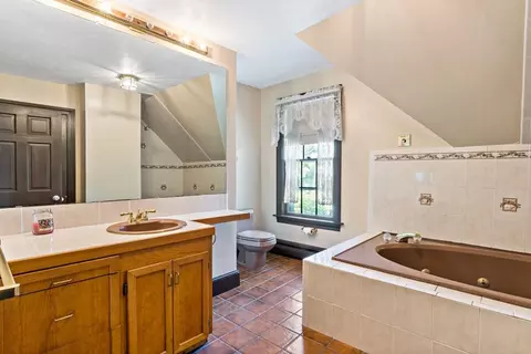 Bath - 68 Squaws Path, Wareham, MA 02538 photo 1 of 2