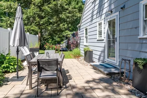 28 Cunningham Rd, Wellesley, MA 02481 photo 16