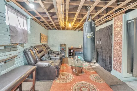 Living - 32 Clifford St, Springfield, MA 01109 photo 4 of 4