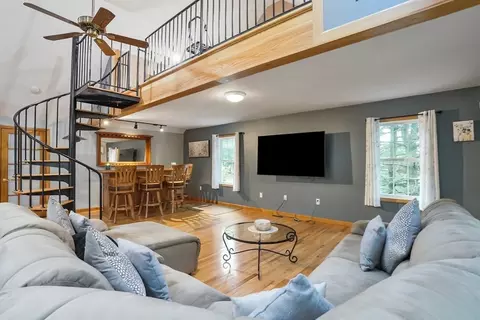 13 Taft Dr, Franklin, MA 02038 photo 13