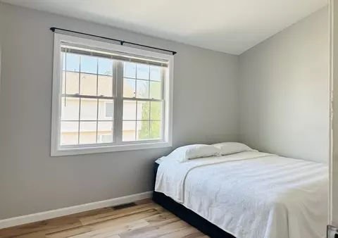 33 Regency Ct #33, Chicopee, MA 01020 photo 10
