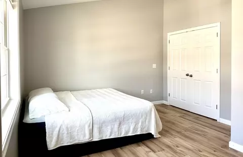 33 Regency Ct #33, Chicopee, MA 01020 photo 9