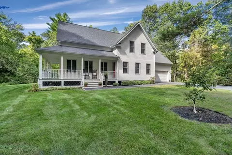 22 Carlisle Rd, Acton, MA 01720
