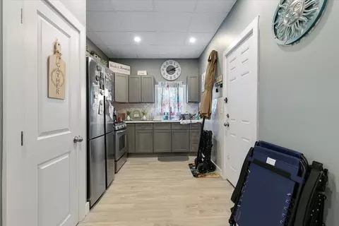 90 Hargraves St, Fall River, MA 02723 photo 15