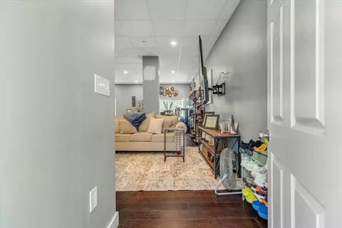 90 Hargraves St, Fall River, MA 02723 photo 9