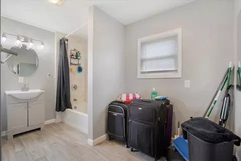 90 Hargraves St, Fall River, MA 02723 photo 28
